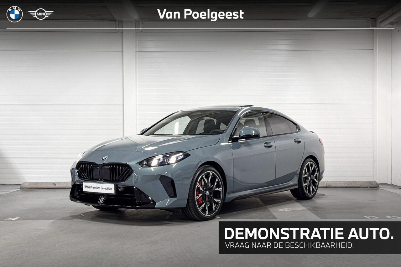 BMW 2-SERIE Gran Coupé 220 | M-Sport Pro | Premium Pack | Driving Assistant | Panoramadak | Comfort Access