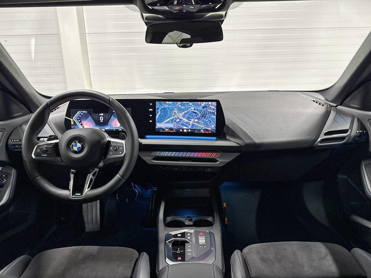 BMW 2-SERIE Gran Coupé 220 | M-Sport Pro | Premium Pack | Driving Assistant | Panoramadak | Comfort Access