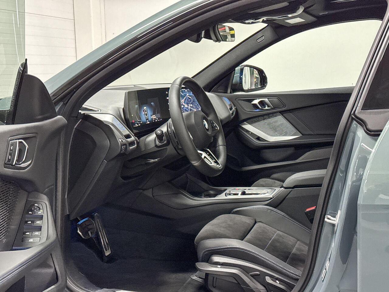 BMW 2-SERIE Gran Coupé 220 | M-Sport Pro | Premium Pack | Driving Assistant | Panoramadak | Comfort Access