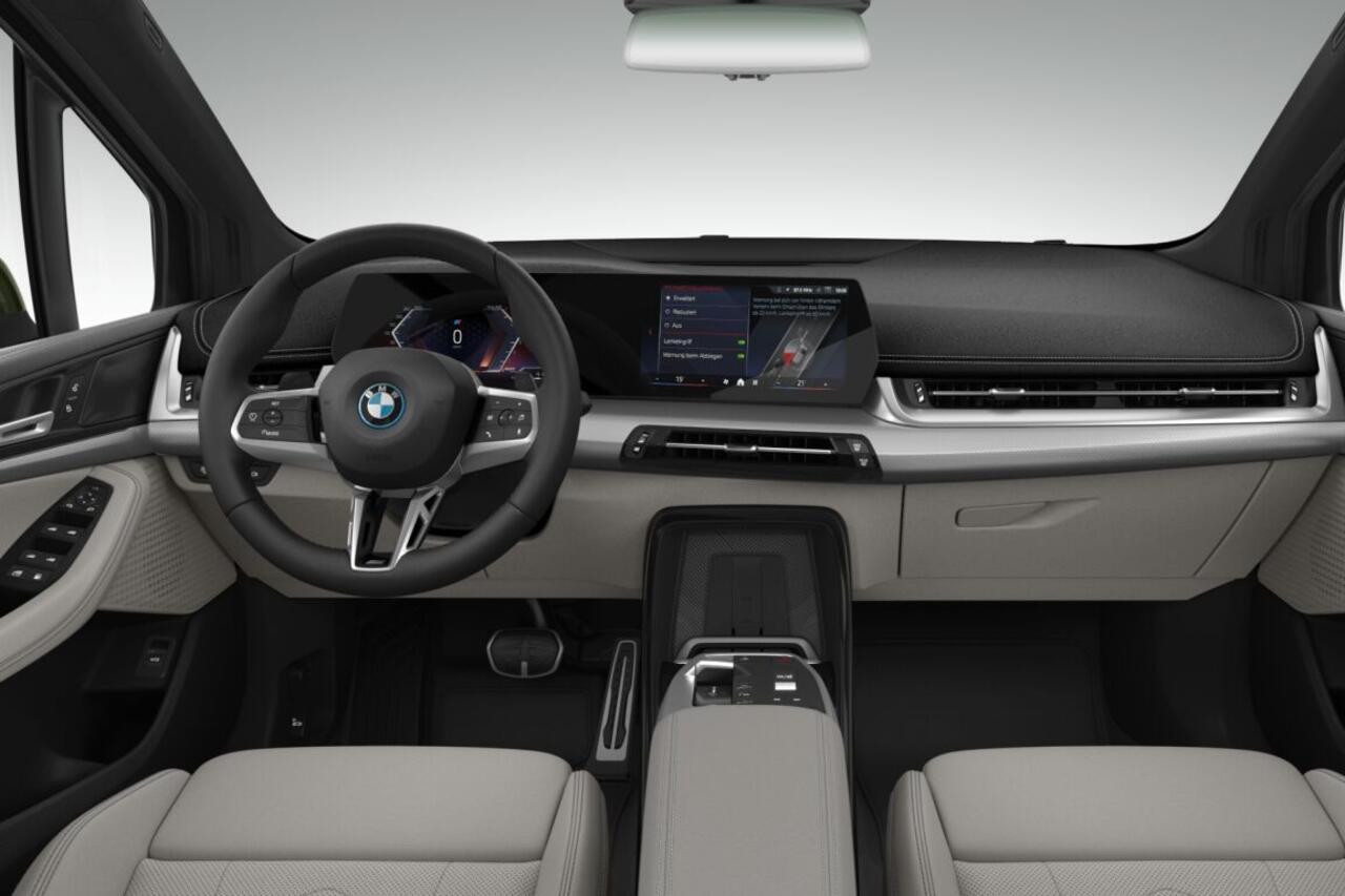 BMW 2-SERIE Active Tourer 225e xDrive | M Sportpakket | Premium Pack | Travel Pack | Trekhaak