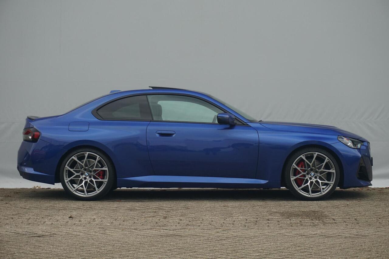 BMW 2-SERIE Coupé 220i M Sportpakket Pro 20'' / Harman Kardon / M Sportstoelen / Schuif-/kanteldak / Stuurwielrand verwarmd / Ekris Selection