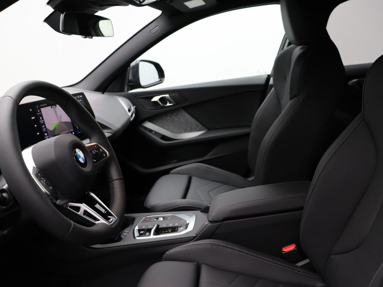 BMW 2-SERIE Gran Coupé 220 M Sportpakket | Driving Assistant Plus | Stuurwielverwarming | 19"