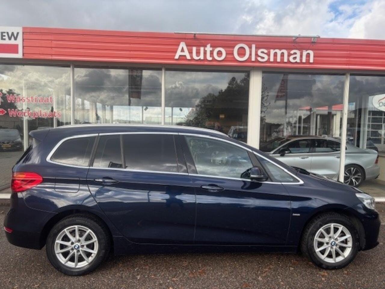 BMW 2-SERIE GRAN TOURER 218i High Executive, 7 pers., Leer, Navi, DAB, Head Up