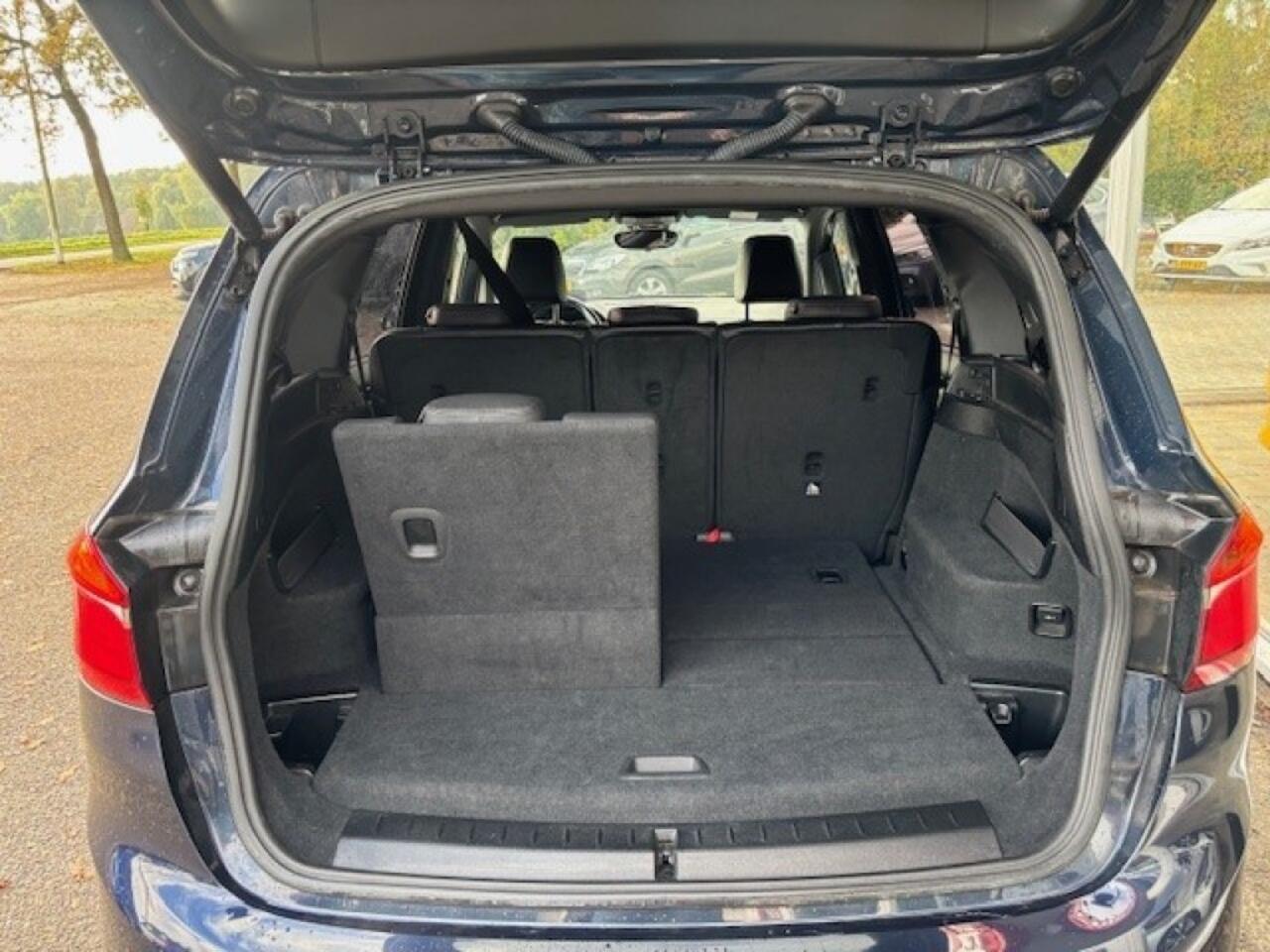 BMW 2-SERIE GRAN TOURER 218i High Executive, 7 pers., Leer, Navi, DAB, Head Up