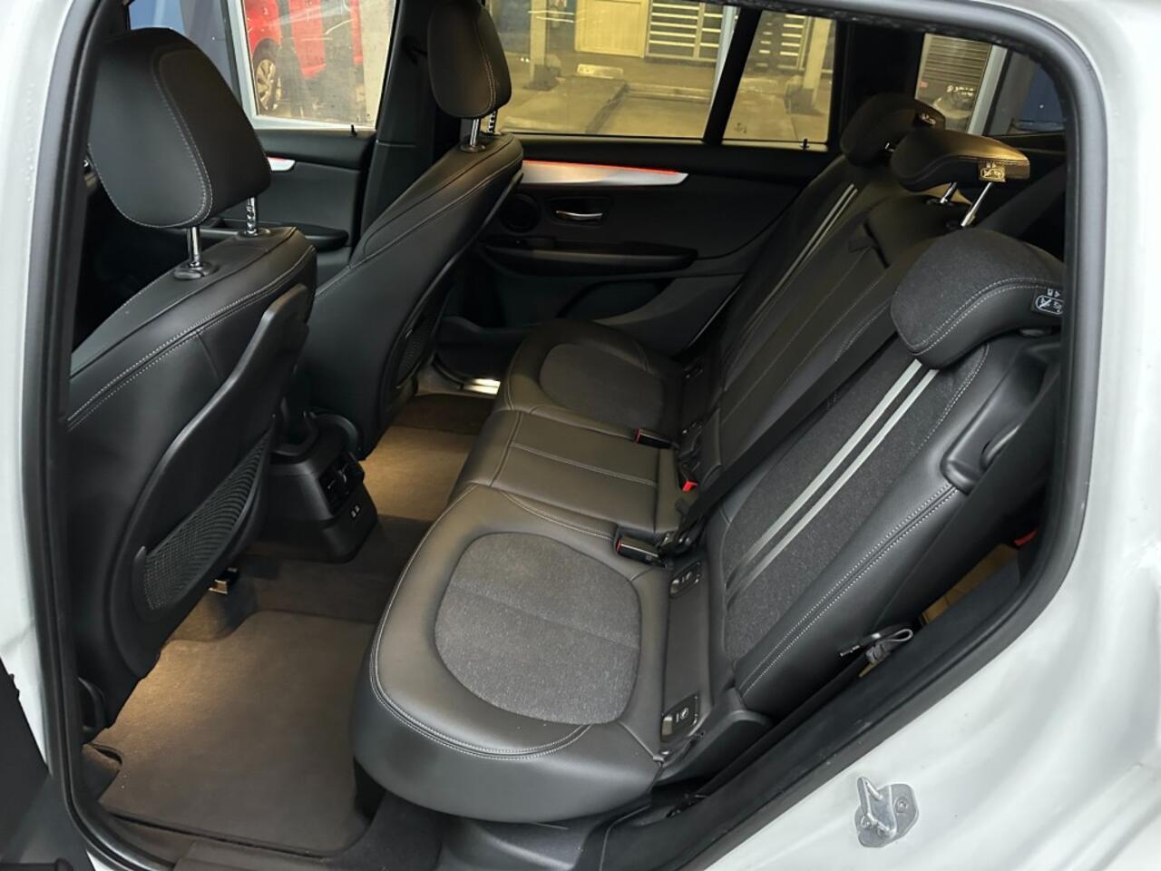 BMW 2-SERIE GRAN TOURER 2-Serie Grand Tourer 218I 7P. HIGH EXEC. 7 PERS. M-PAKKET. ALL