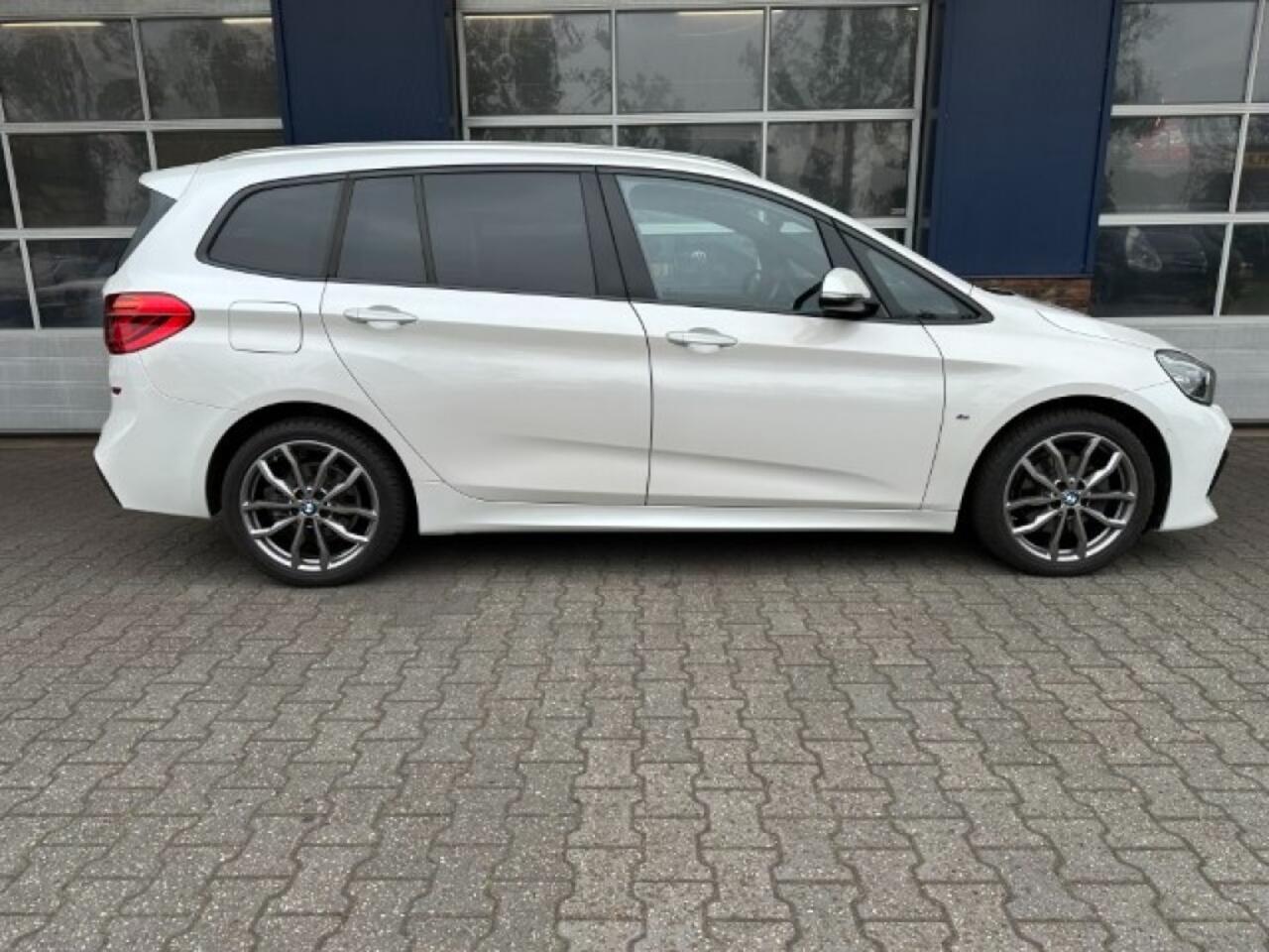 BMW 2-SERIE GRAN TOURER 2-Serie Grand Tourer 218I 7P. HIGH EXEC. 7 PERS. M-PAKKET. ALL