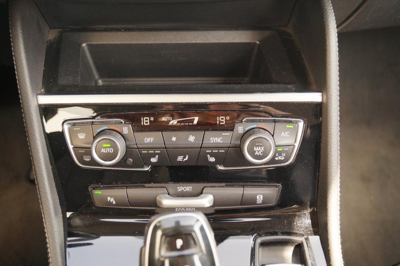 BMW 2-SERIE GRAN TOURER 218i Automaat High Executive Edition 5persoons -LEER-