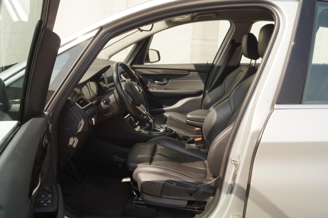 BMW 2-SERIE GRAN TOURER 218i Automaat High Executive Edition 5persoons -LEER-