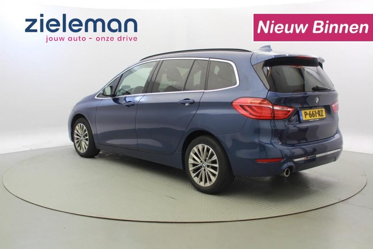 BMW 2-SERIE GRAN TOURER 218i High Executive 7 Persoons - Camera, Leer, Stoelverw.