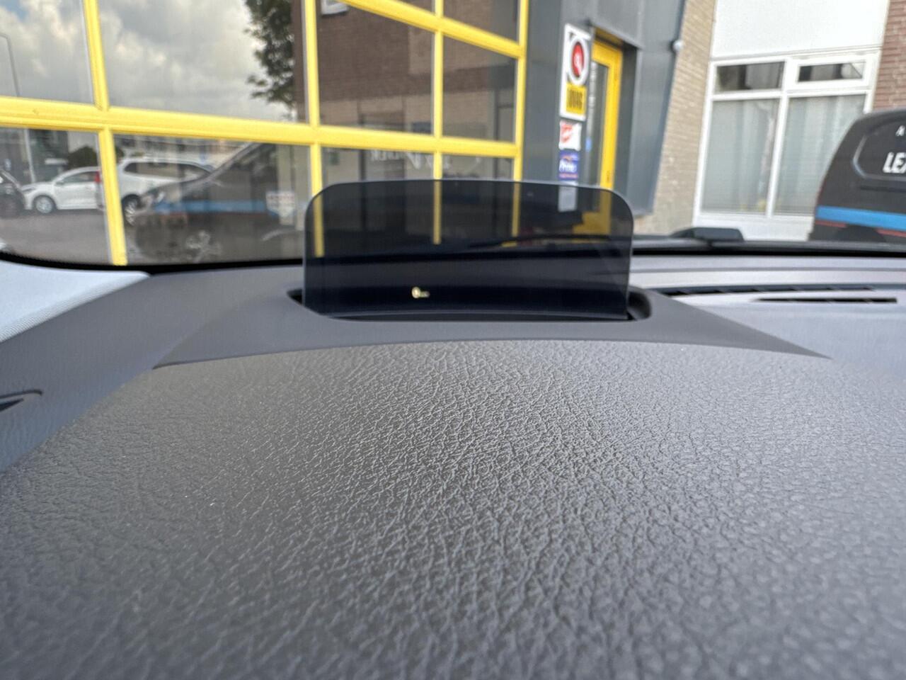 BMW 2-SERIE GRAN TOURER 216i 7p. Business Edition Plus 12 maanden BOVAG garantie.