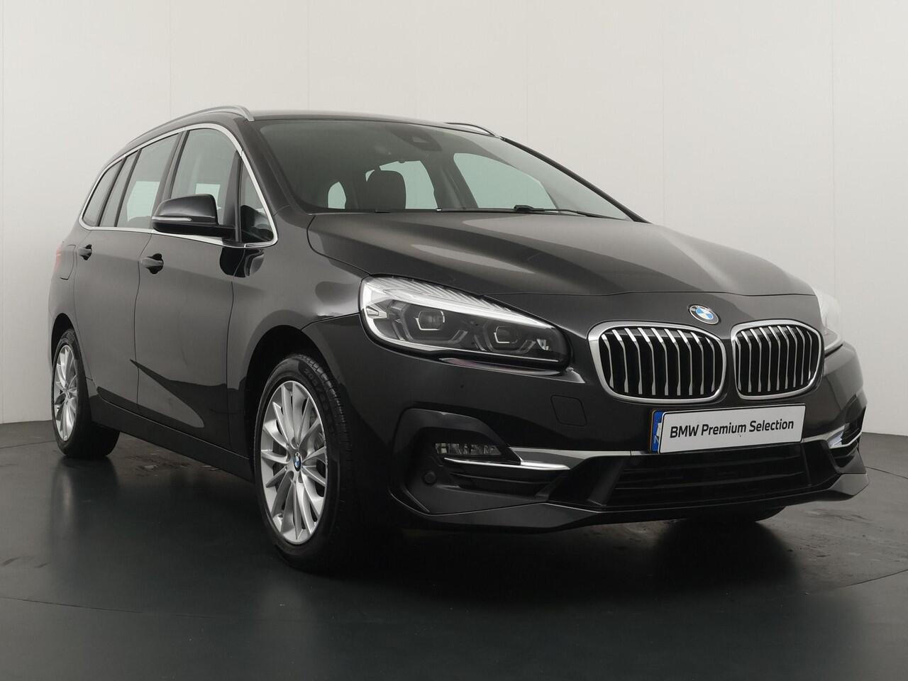 BMW 2-SERIE GRAN TOURER 220i 7p. Executive Edition | Luxury line | Safety Pack | Trekhaak |