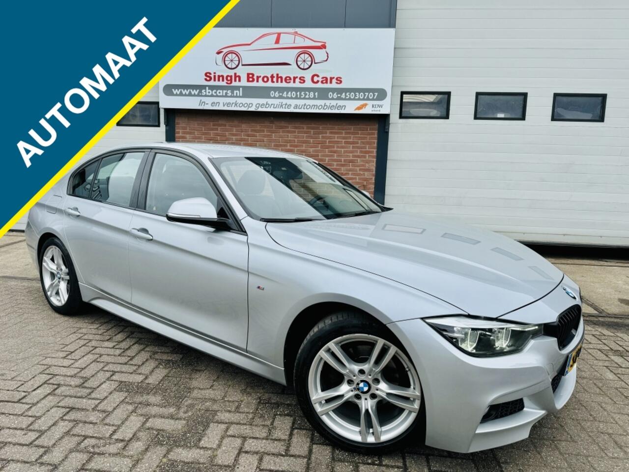 BMW 3-SERIE 318i/EXE M-SPORT LEER CARPLAY GARANTIE INRUIL MOG!!!