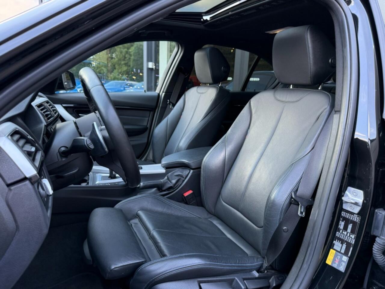 BMW 3-SERIE 330e M-Sport,Schuifdak,Leer,LED,Lane Ass.,NaviPro,Clima,Dealer OH