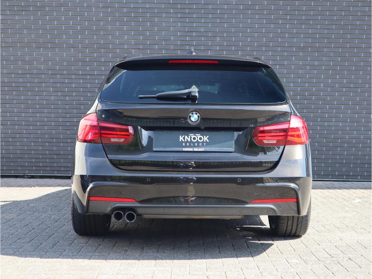 BMW 3-SERIE Touring 320i Edition M Sport Shadow Executive Panodak / Camera / Sportleder