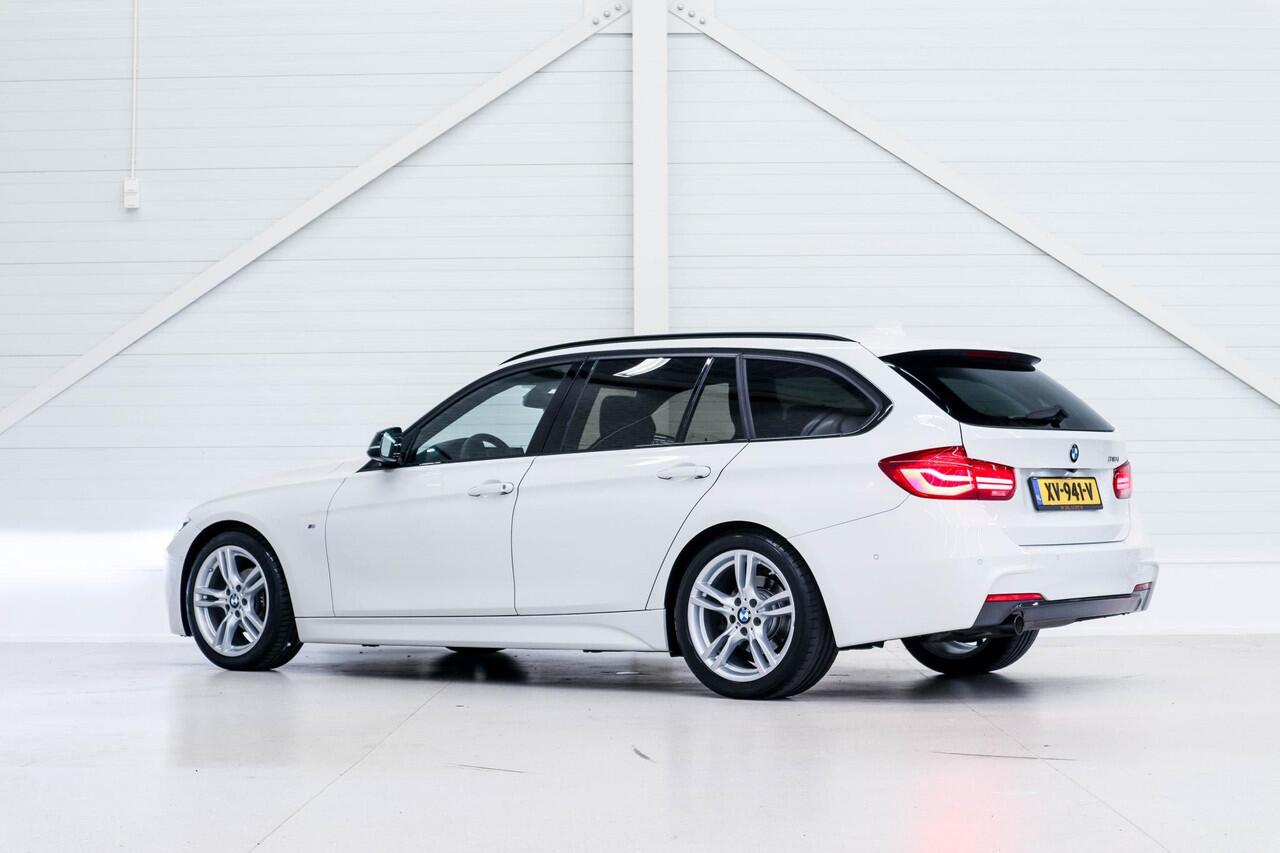 BMW 3-SERIE Touring 318i M Sport Edition