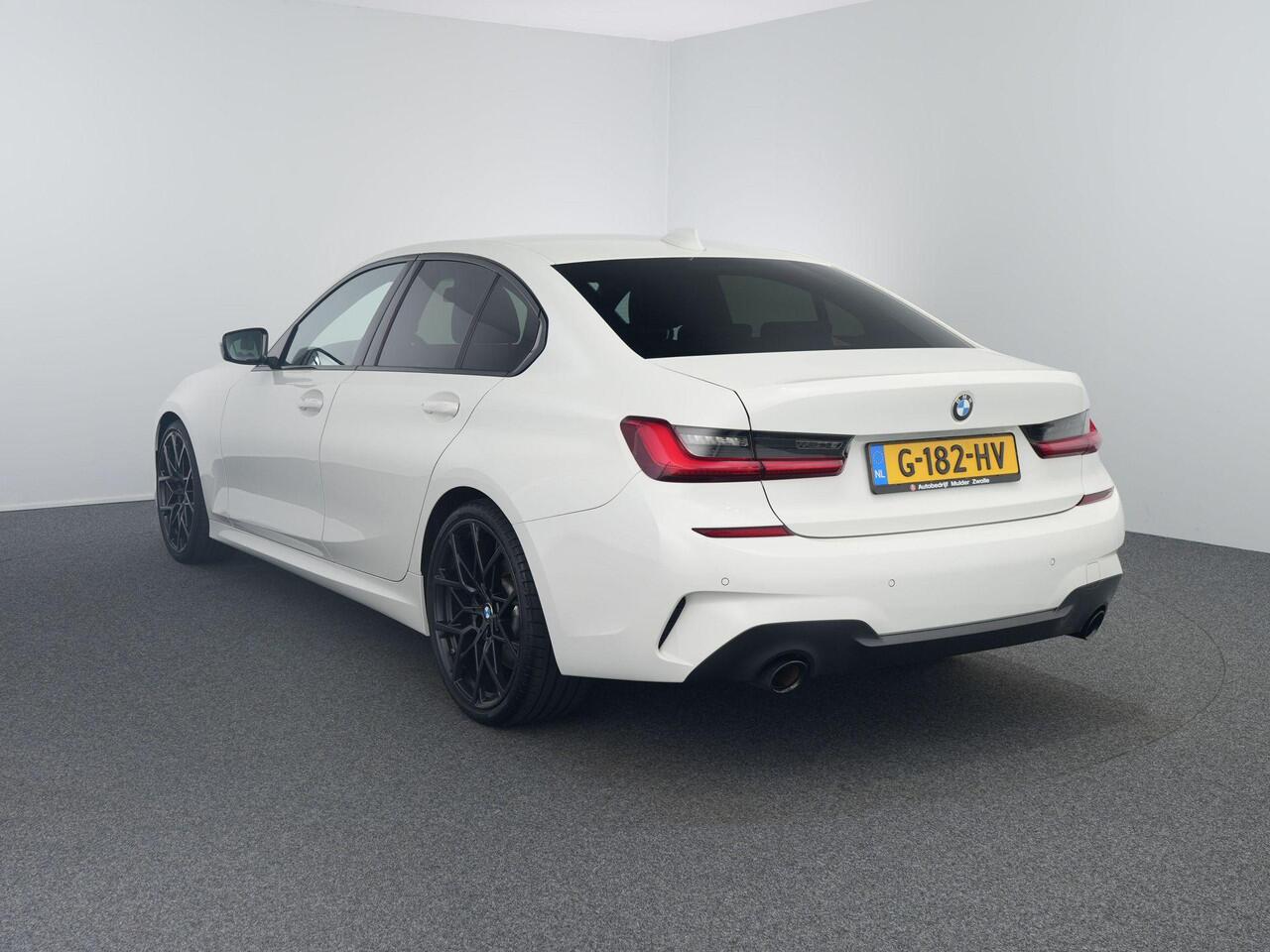 BMW 3-SERIE 320i Executive Edition | M-Sport | | 20inch Performance | M remmen |
