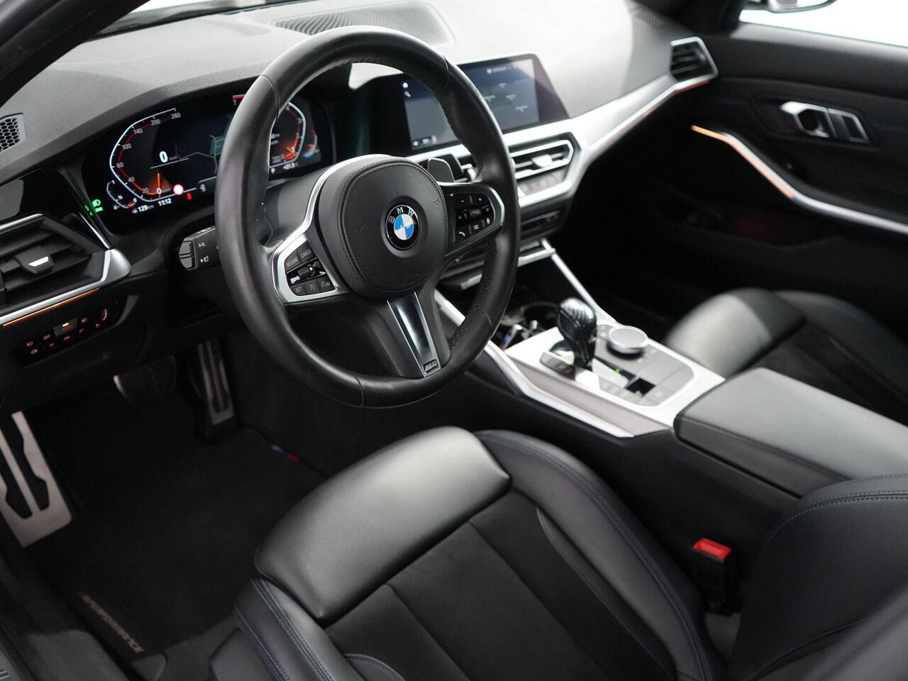 BMW 3-SERIE 320i Executive Edition | M-Sport | | 20inch Performance | M remmen |