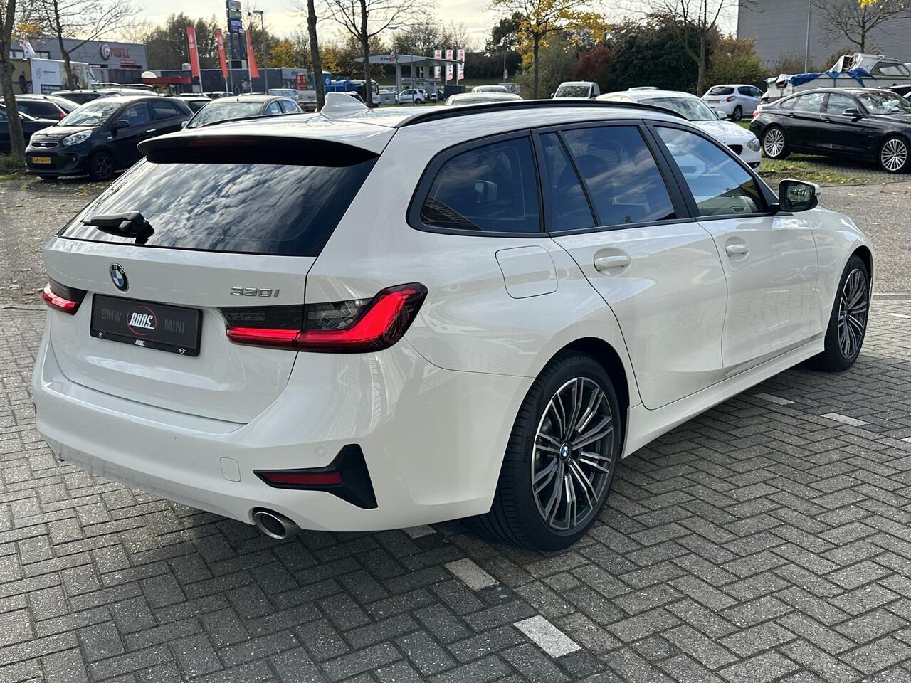 BMW 3-SERIE Touring 330i High Executive Edition Incl, Garantie en Aflevering rijklaar!!