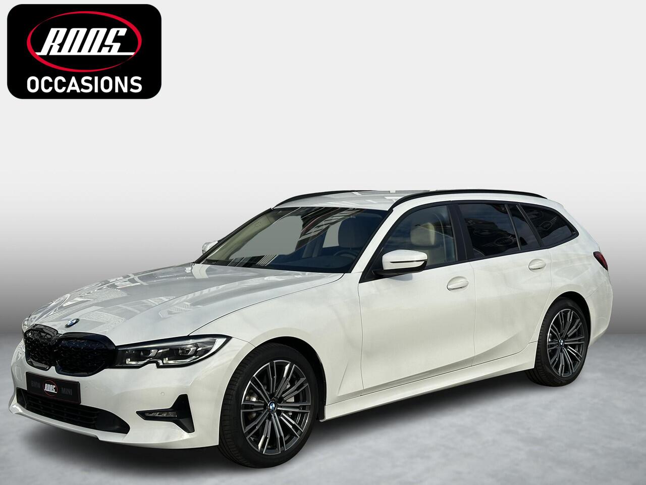 BMW 3-SERIE Touring 330i High Executive Edition Apple carplay| Live cockpit | Privacy glass