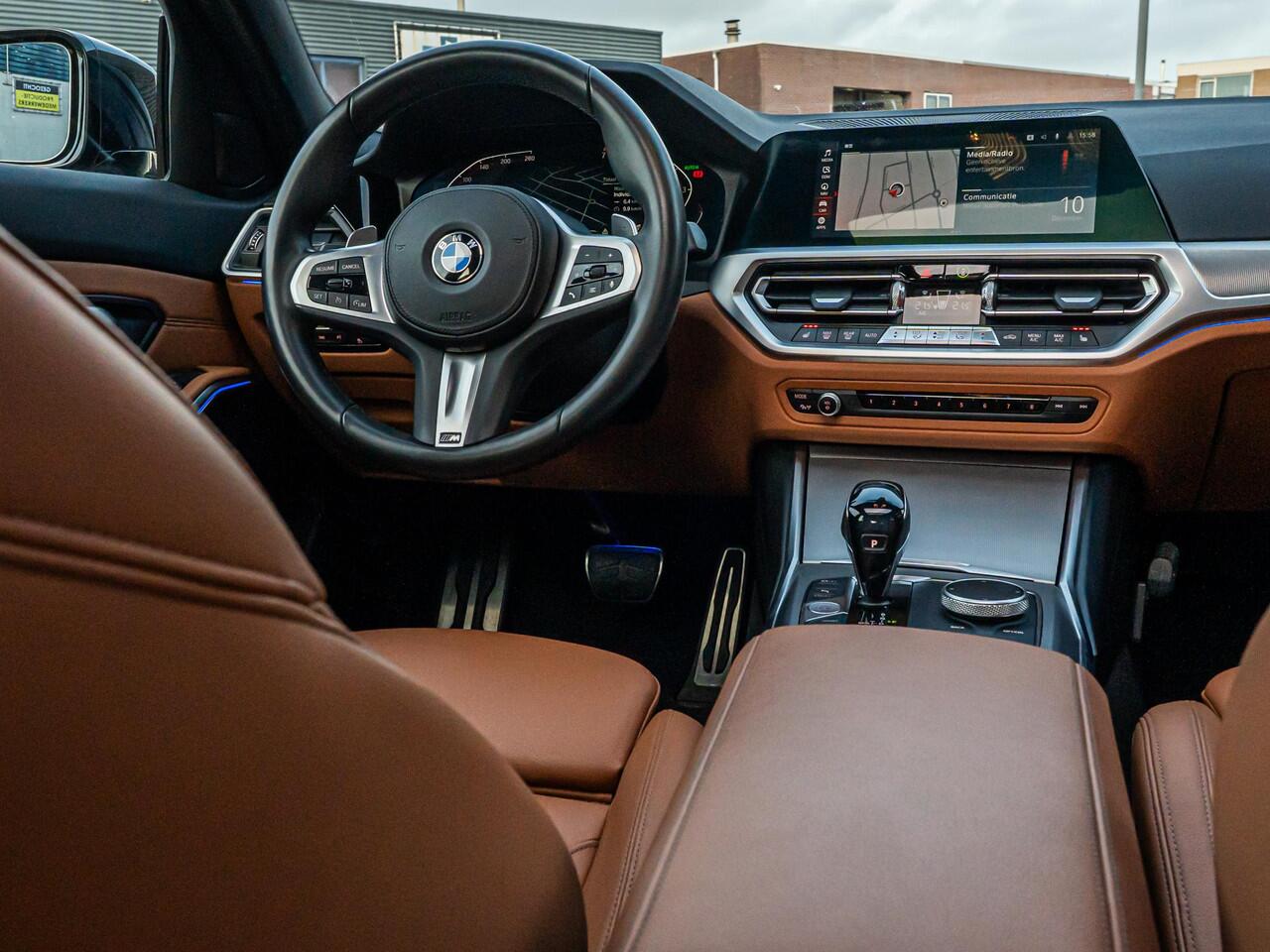 BMW 3-SERIE 320i High Executive Edition M Sport Sdak Camera