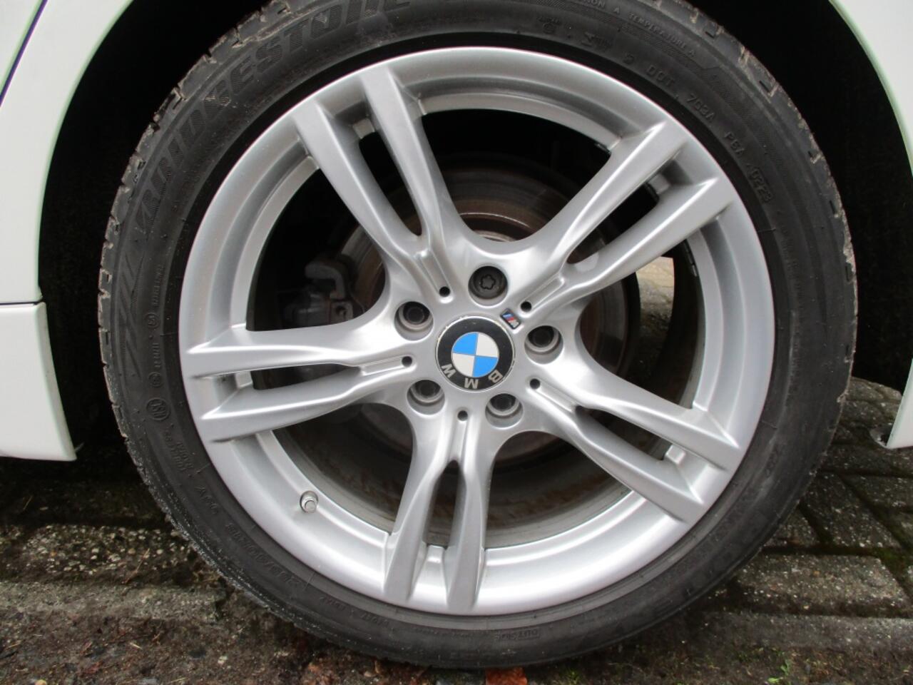 BMW 3-SERIE 318i MSp.Ed.