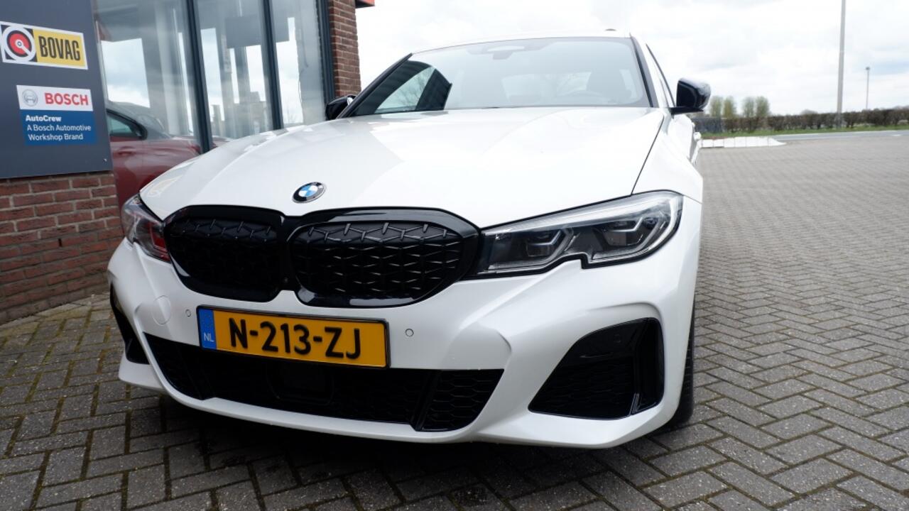 BMW 3-SERIE M340ix High Exec. Laser/Head-up/Pano/H&K