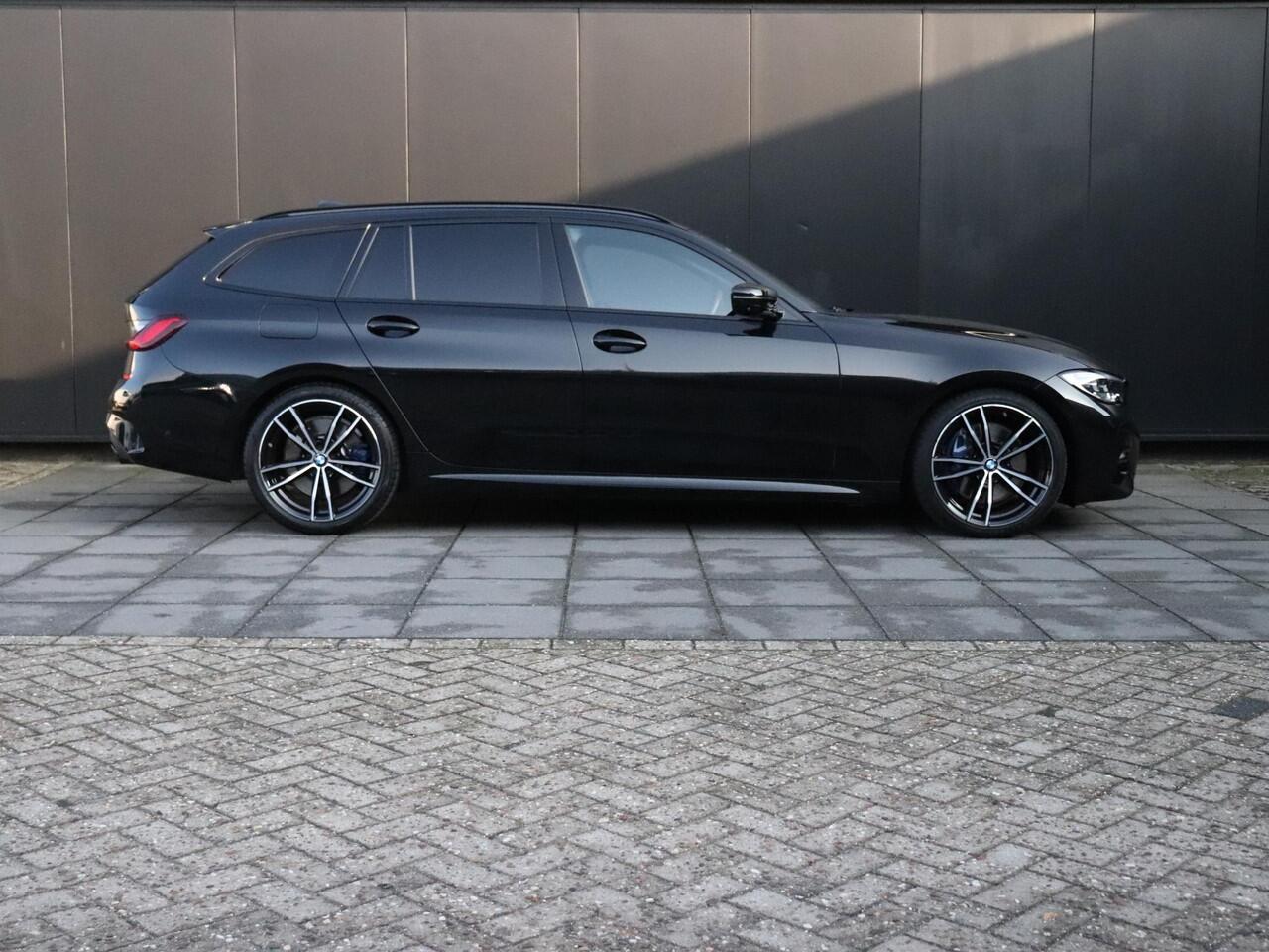 BMW 3-SERIE Touring 330i High Executive Edition | M SPORT | LEDER | PANO-DAK | 360° CAMERA | CRUISE | APPLE CARPLAY | STOELVERW. |