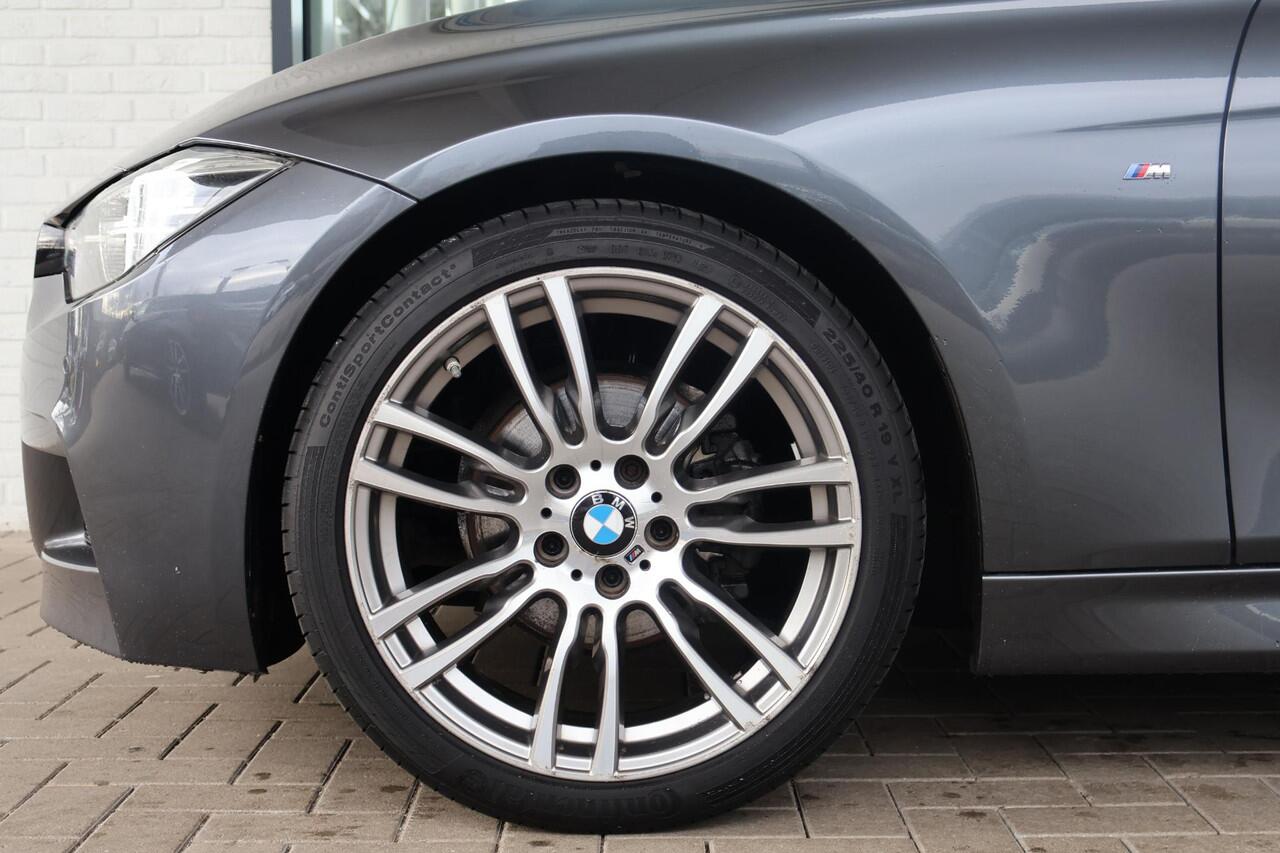 BMW 3-SERIE 320i Edition M Sport Shadow Executive | M Sport | HiFi | Cruise Control | 18" LM