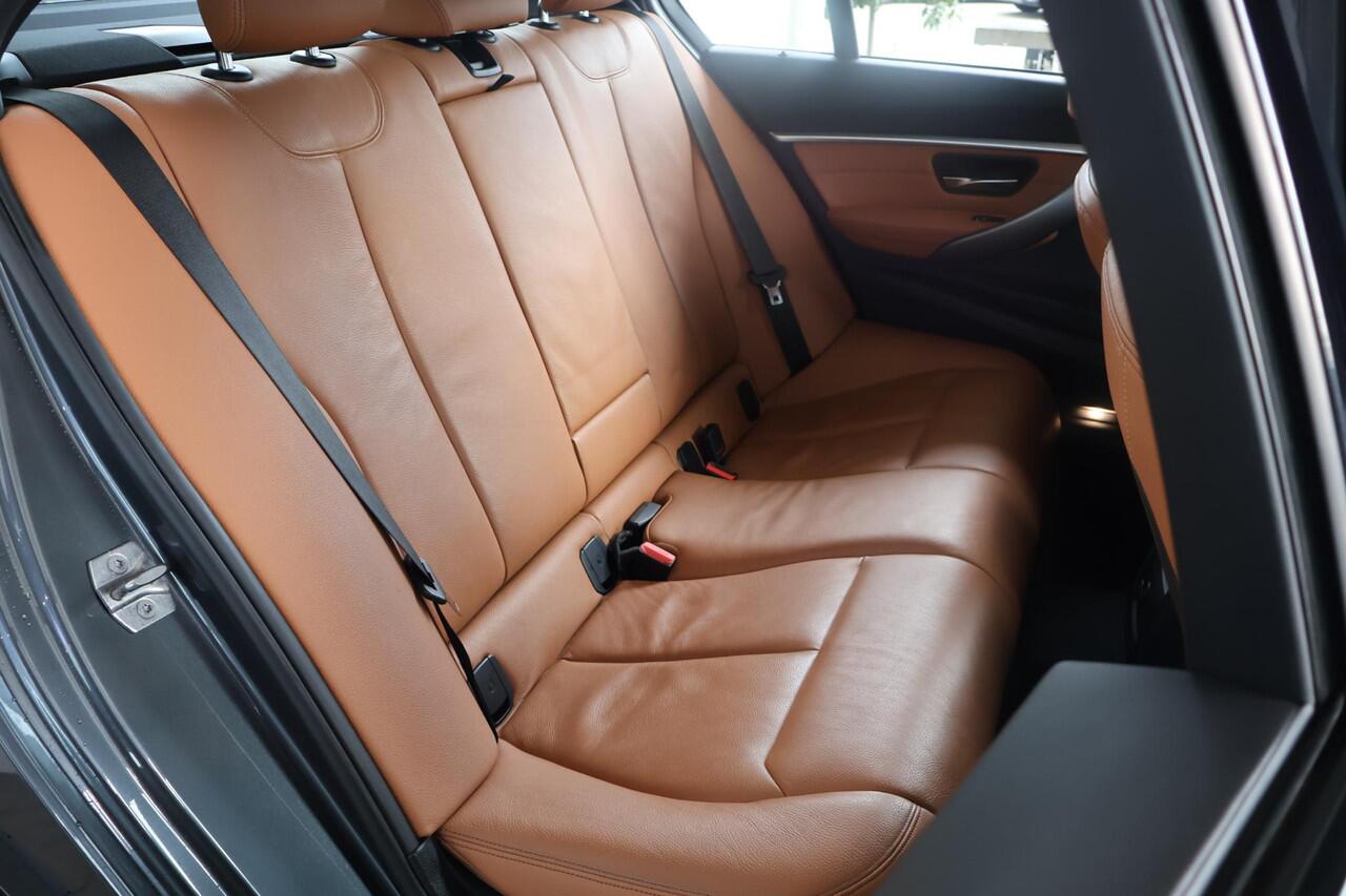 BMW 3-SERIE 320i Edition M Sport Shadow Executive | M Sport | HiFi | Cruise Control | 18" LM