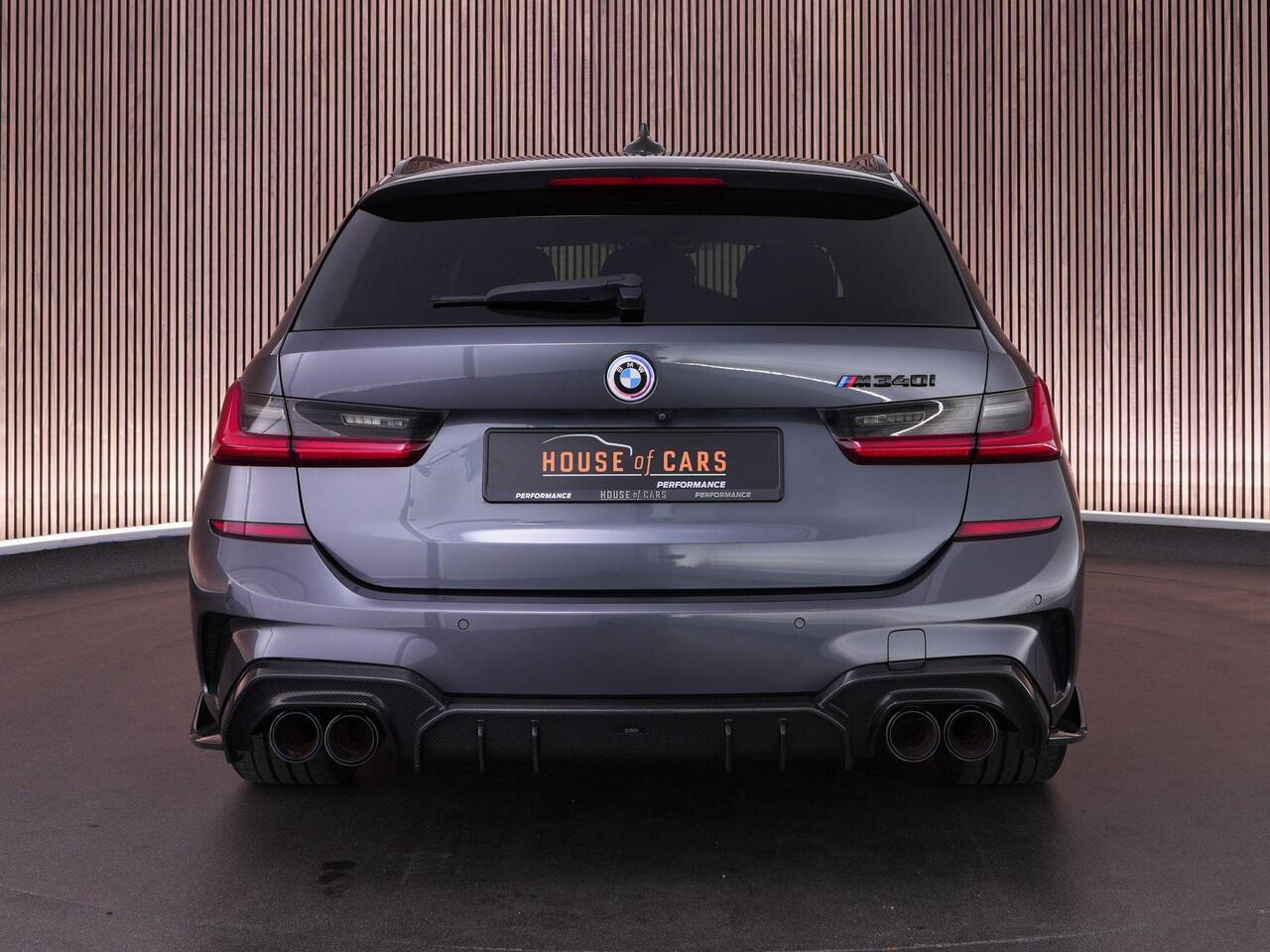 BMW 3-SERIE M340i xDrive Touring 374pk High Executive |M-sport|dealer onderhouden|Concaver 19"|carbon splitterset|panoramadak|Harman & Kardon|HUD|memory|360 camera|M-sportstoelen|Apple Carplay|blind spot|
