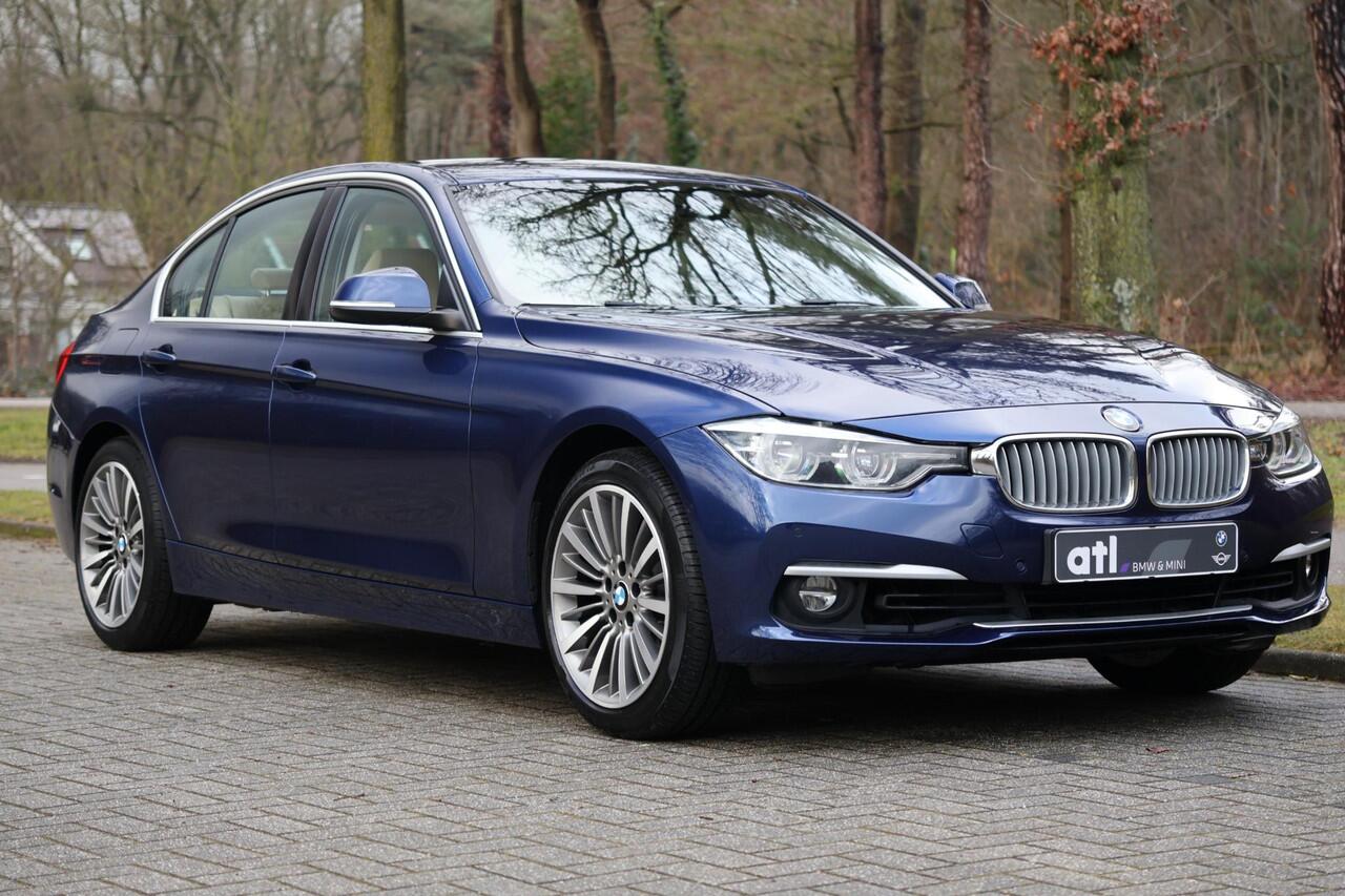 BMW 3-SERIE 318i Luxury Edition AUT | Leder | Navi Pro | LED | Camera | Stoelverwarm. | Hifi | Clima | Alarm kl.3 | PDC v+a | Etc.