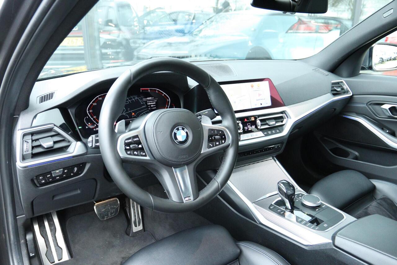BMW 3-SERIE 320I HIGH EXECUTIVE M-SPORT | SHADOWLINE | MAXTON | CARPLAY | ADAPT. CRUISE | LED | CAMERA | AMBIENT LIGHT