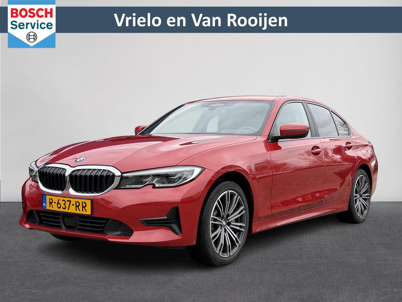 BMW 3-SERIE 330e High Executive | Laser | Harman Kardon | Leer + Memory | HUD | ACC | Stoelverw. ( Vestiging - Nieuwegein)