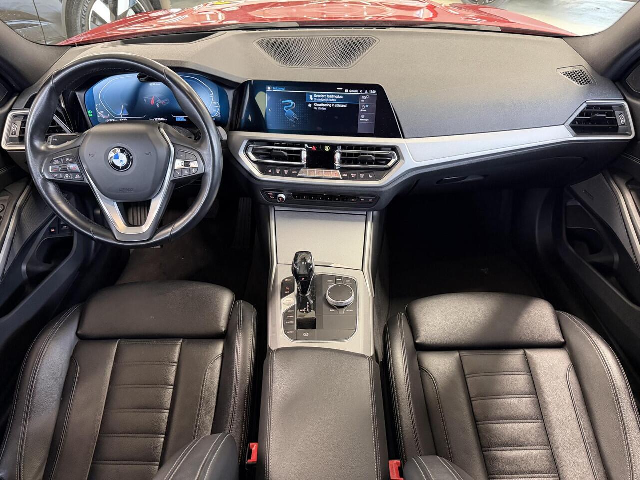 BMW 3-SERIE 330e High Executive | Laser | Harman Kardon | Leer + Memory | HUD | ACC | Stoelverw. ( Vestiging - Nieuwegein)