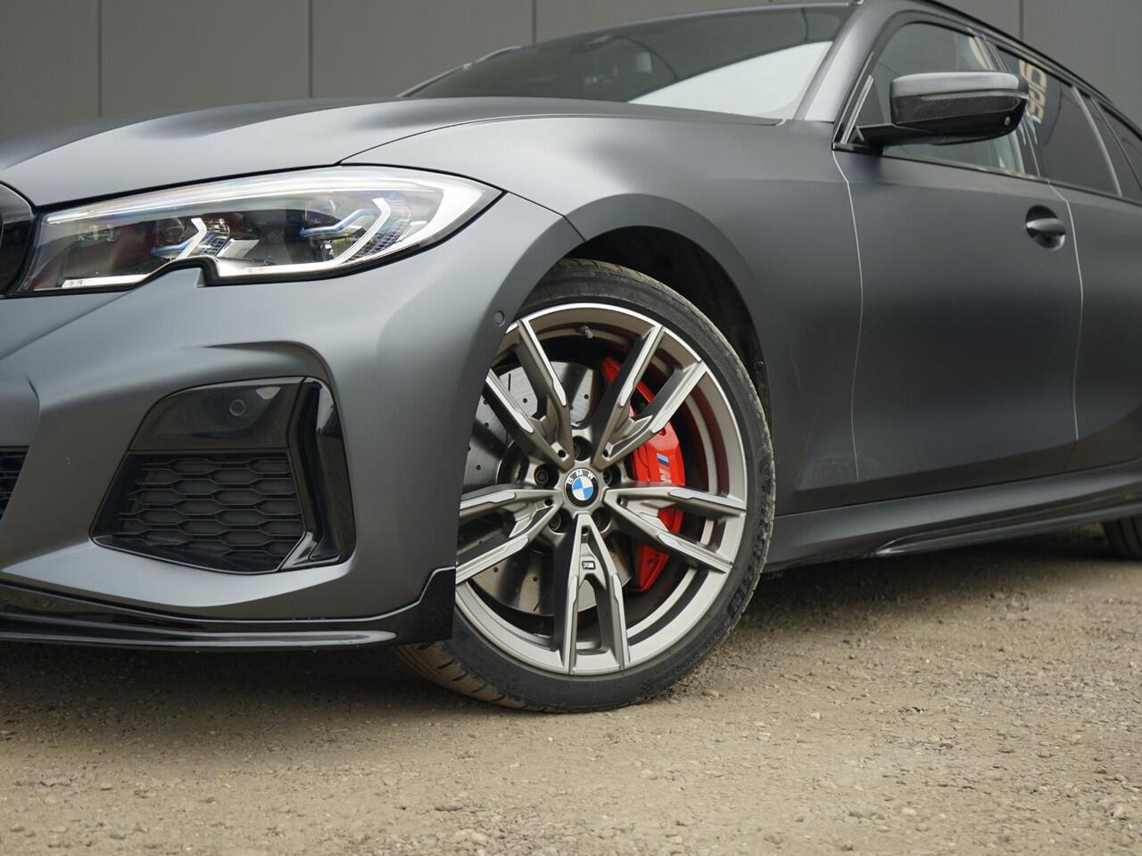 BMW 3-SERIE Touring 340i xDrive M Sport Edition First edition / 1 van 340 / 2e eig / Individual / Pano / Merino / Carbon / Laser / M performance / Head up / Harman/Kardon
