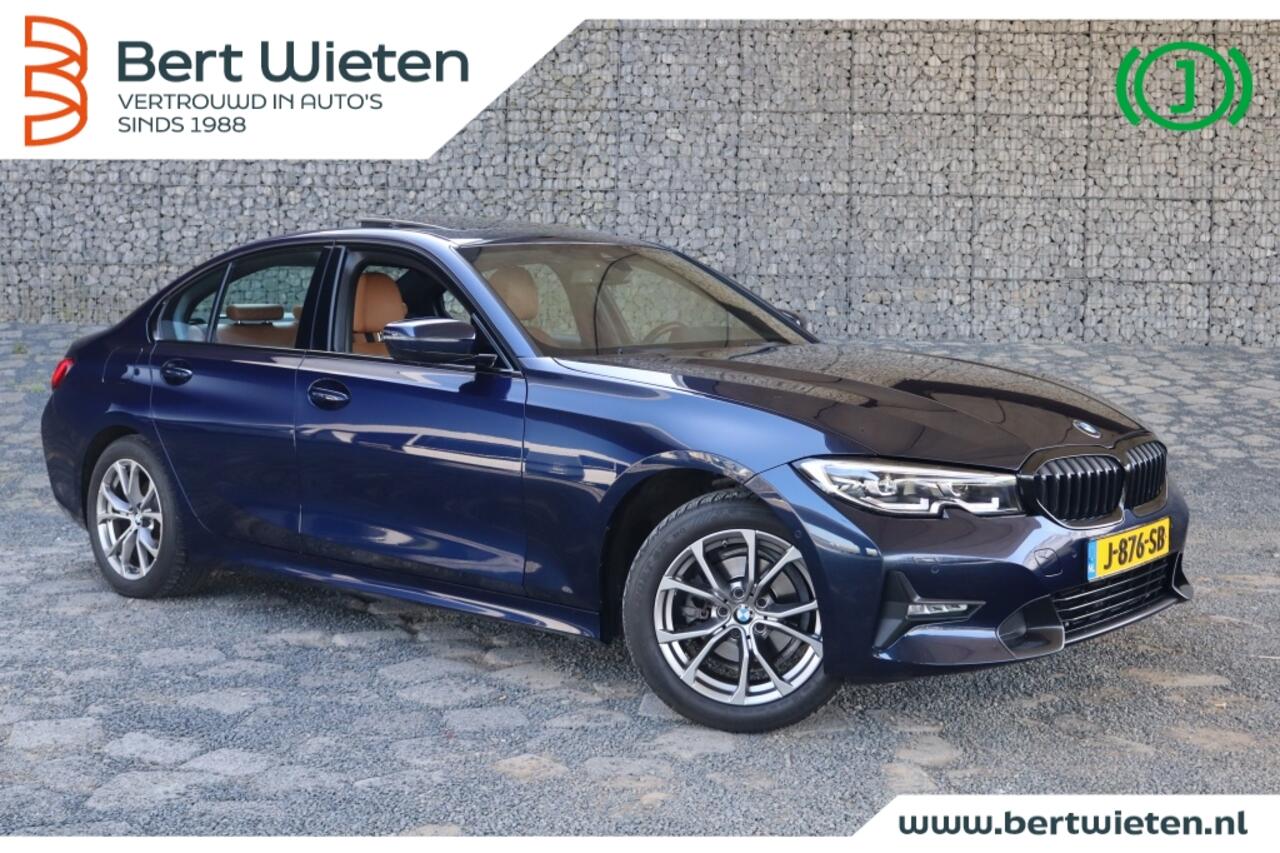 BMW 3-SERIE 318i High Exe Individual | Geen import | Trekhaak | Schuifdak |