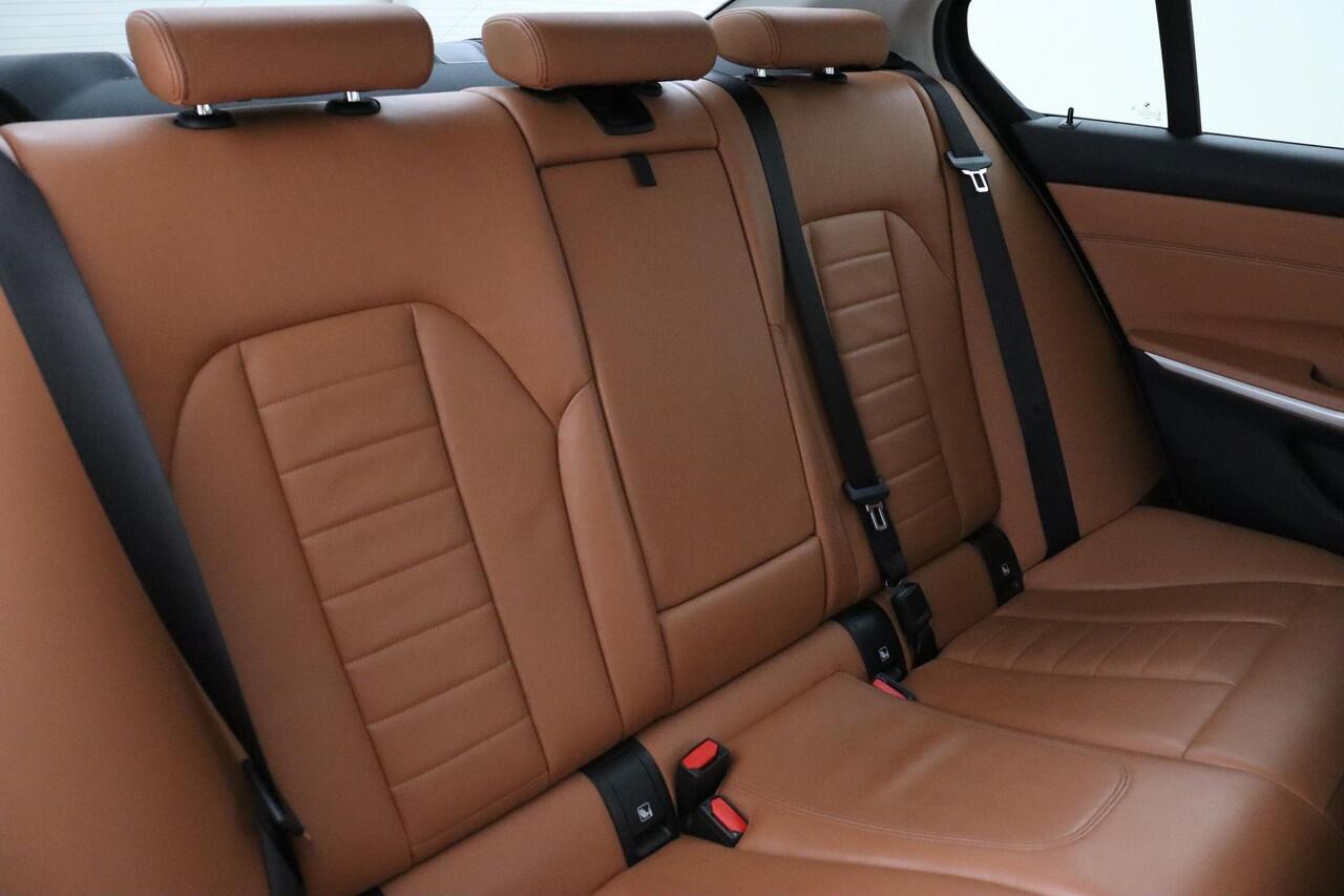 BMW 3-SERIE 330e HIGH EXECUTIVE -PANO.DAK|ADAP.CRUISE|SPORT-LINE|PRIVACY.GLAS|STOELVERW.|CARPLAY