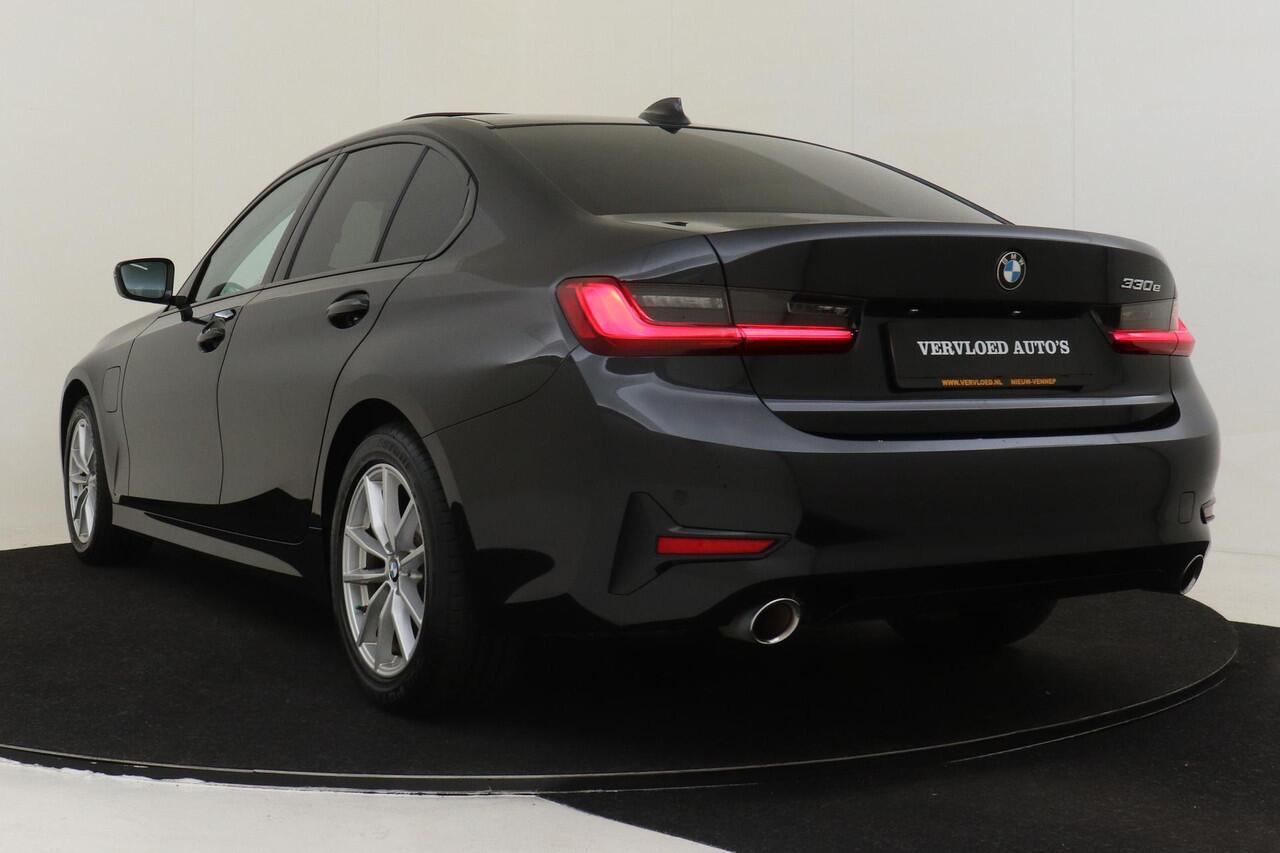 BMW 3-SERIE 330e HIGH EXECUTIVE -PANO.DAK|ADAP.CRUISE|SPORT-LINE|PRIVACY.GLAS|STOELVERW.|CARPLAY