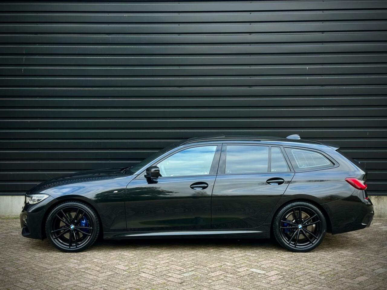 BMW 3-SERIE 330i M-SPORT PANO|HEADUP|BLINDSPOT|HiFi|CAMERA