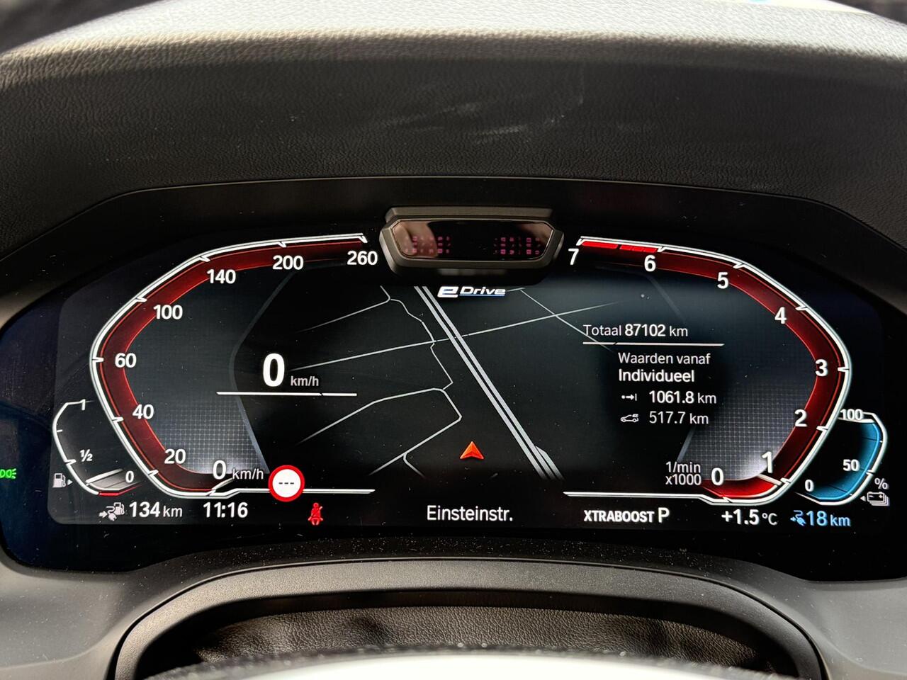 BMW 3-SERIE Touring 330e xDrive High Executive | M-Sport | Pano | Laser | H&K | Memory | HUD | Adapt. Cruise | Winterpack | Dealer Onderhouden