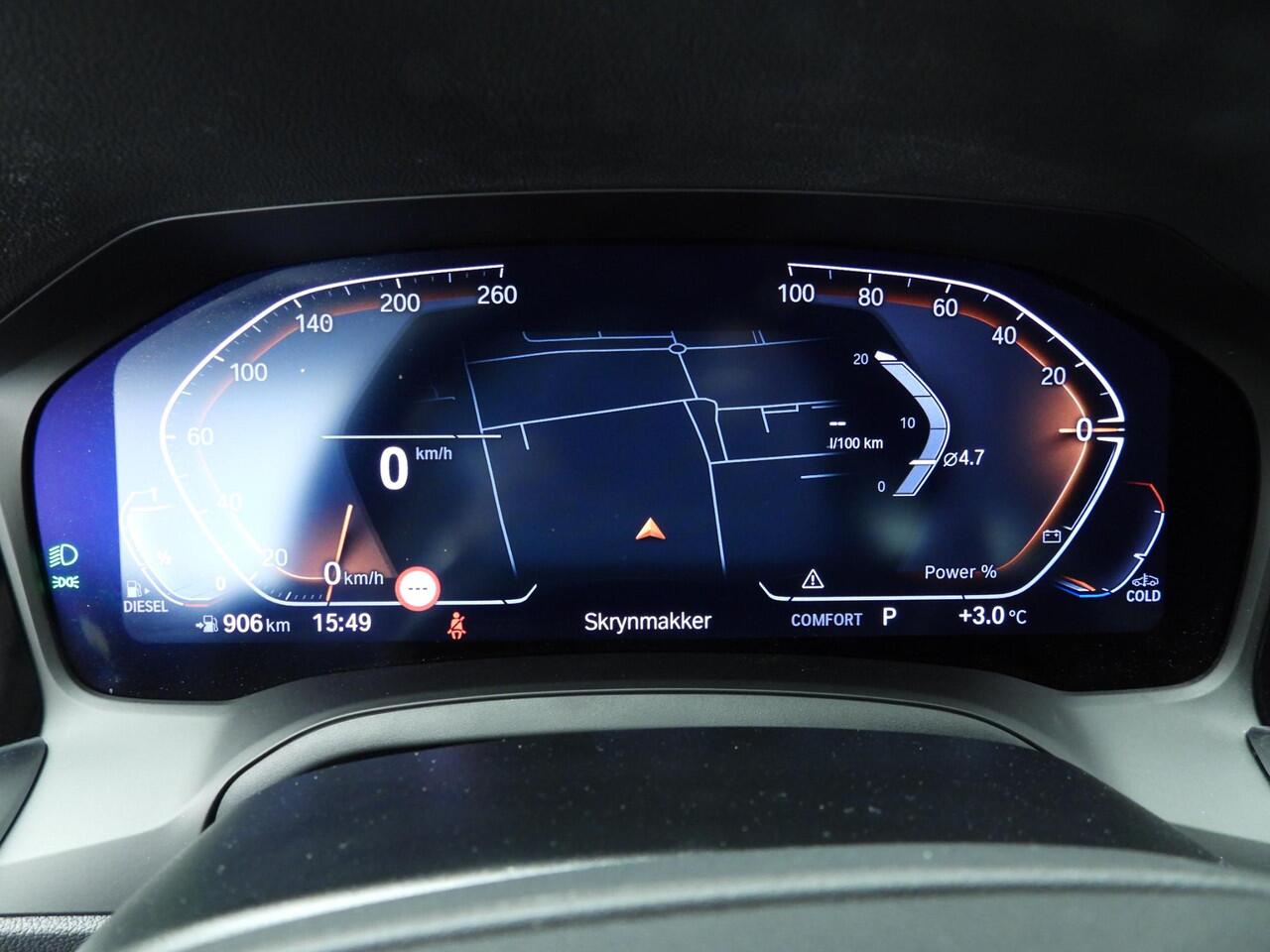 BMW 3-SERIE Sedan 318d | LED | Navigatie | Active cruise | Trekhaak | Sportstoelen | DAB | Alu 17 inch