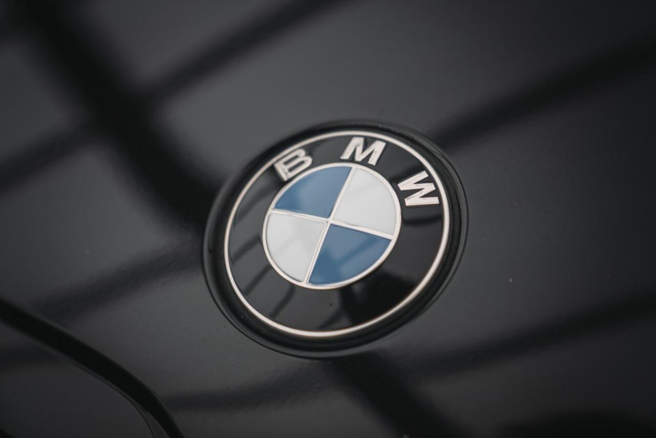 BMW 3-SERIE 330E M, Stuurverw, alcantara,, Harman,