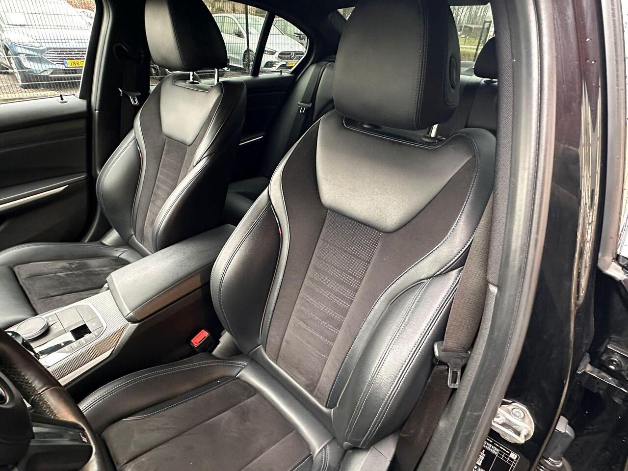 BMW 3-SERIE 330e | Trekhaak wegklapbaar | Nieuwe banden | Climate | CC | Leder Stof |