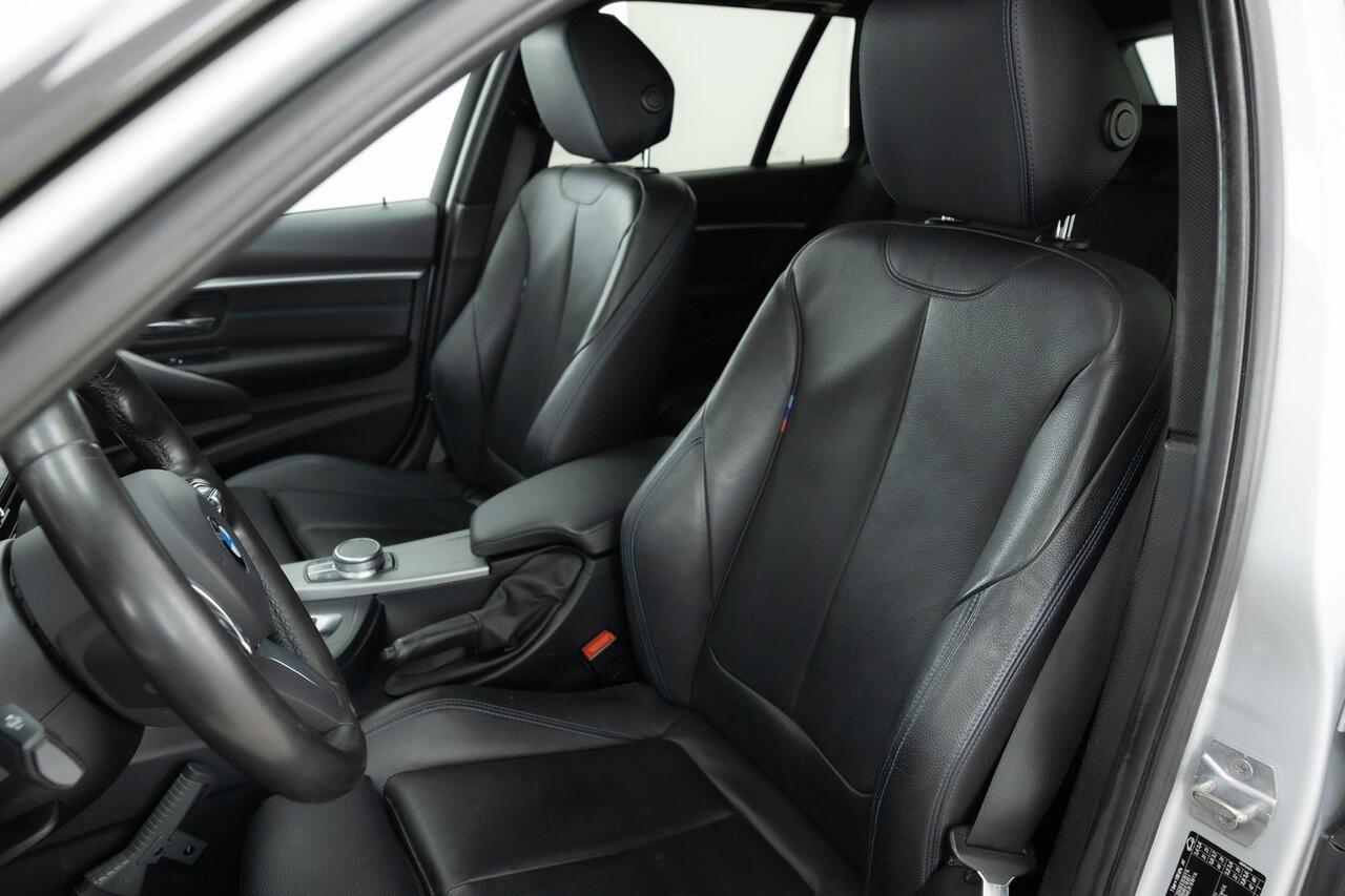 BMW 3-SERIE Touring 318i M Sport, HK Sound, Apple CarPlay, Digital Dash!
