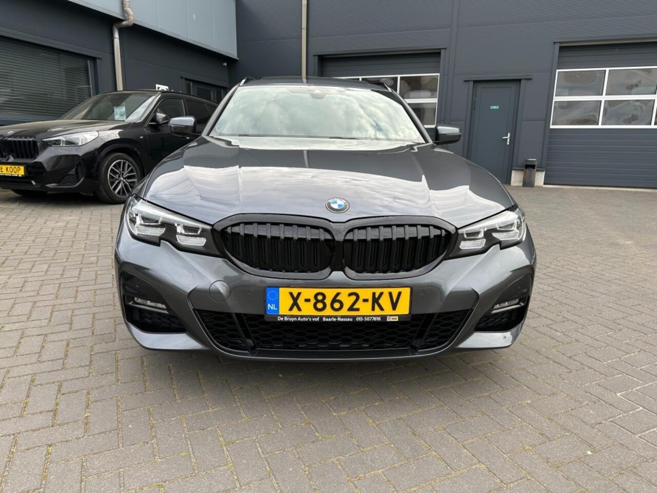 BMW 3-SERIE 330e Touring M-Sport High Executive Camera schuifdak