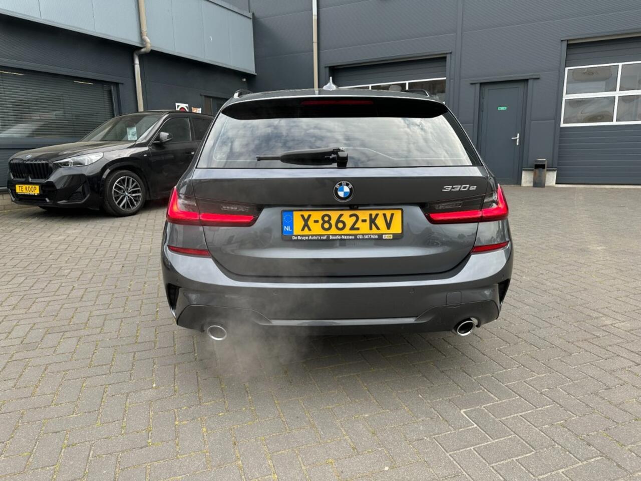 BMW 3-SERIE 330e Touring M-Sport High Executive Camera schuifdak
