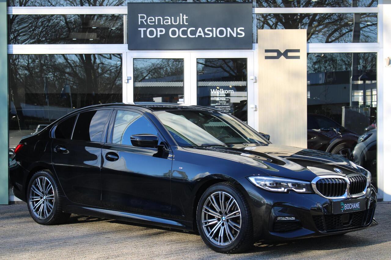 BMW 3-SERIE 320i High Executive Edition | M Sport Pakket | Harman Kardon | Adaptieve Cruise | Stoel en Stuurverwarming | PDC voor en achter |