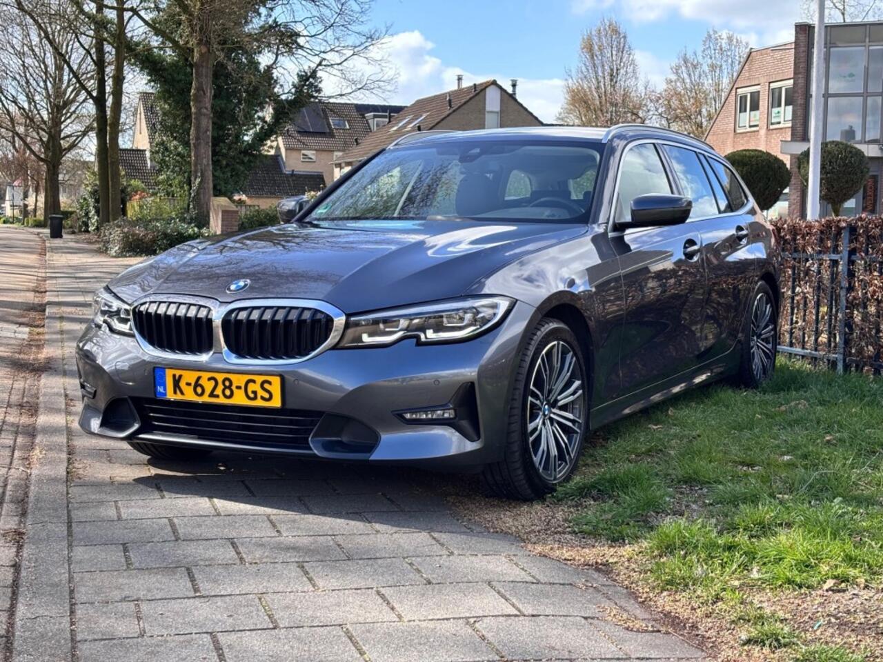 BMW 3-SERIE 184 PK ,G21,Sportline,Navi Prof,Hifi,DAB,Keyless Entry,Led koplampen,Alarm