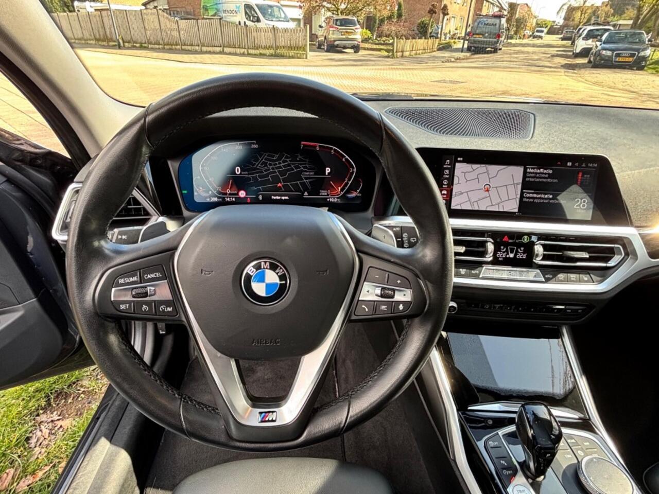 BMW 3-SERIE 184 PK ,G21,Sportline,Navi Prof,Hifi,DAB,Keyless Entry,Led koplampen,Alarm