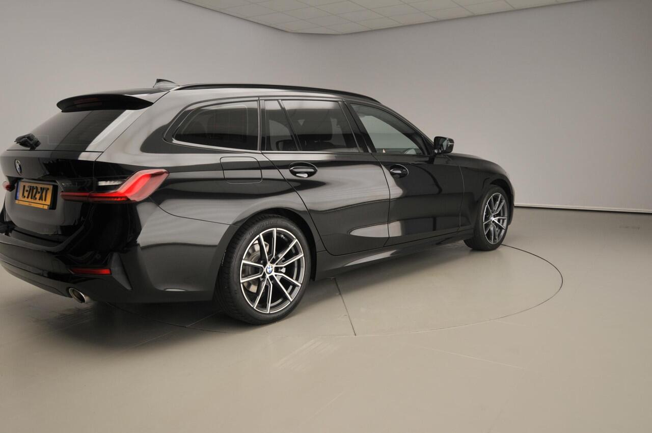 BMW 3-SERIE Touring 318i Business Edition | Sport Line |